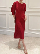 Elegant Pleated Kimono Sleeve Dress